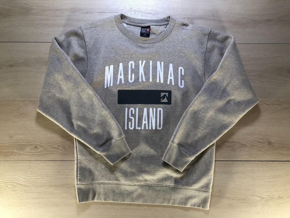 Outfitter Trading Co Gray Mackinac Island Souvenir Fleece Pullover M [0033]